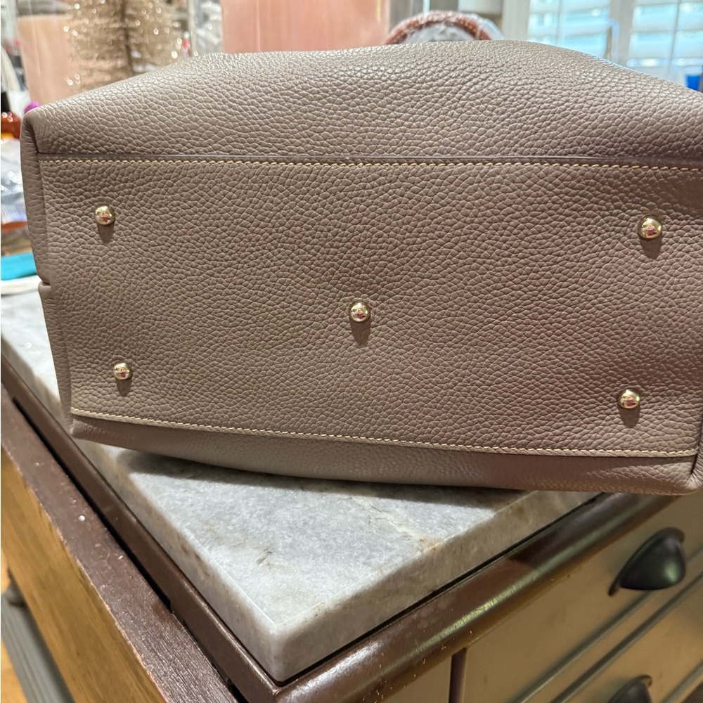 Dooney & Bourke Large Barlow Purse - Picture 6 of 13